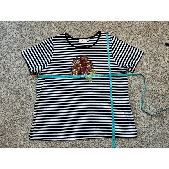 Quacker Factory Sparkly Hibiscus shirt, size Women's XL - Picture 6 of 10